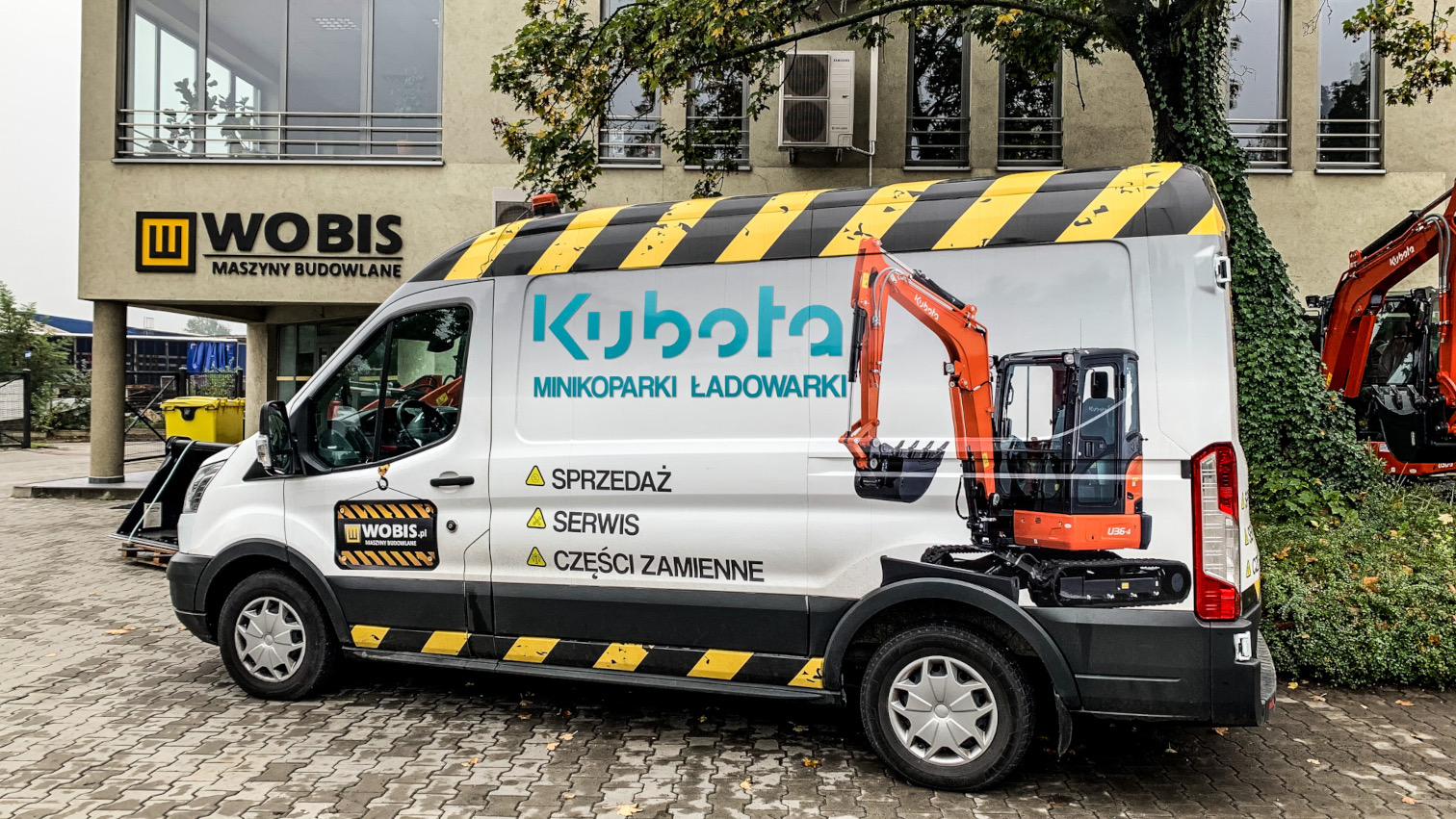 WOBIS serwis specjalistyczny samochód serwisowy bok